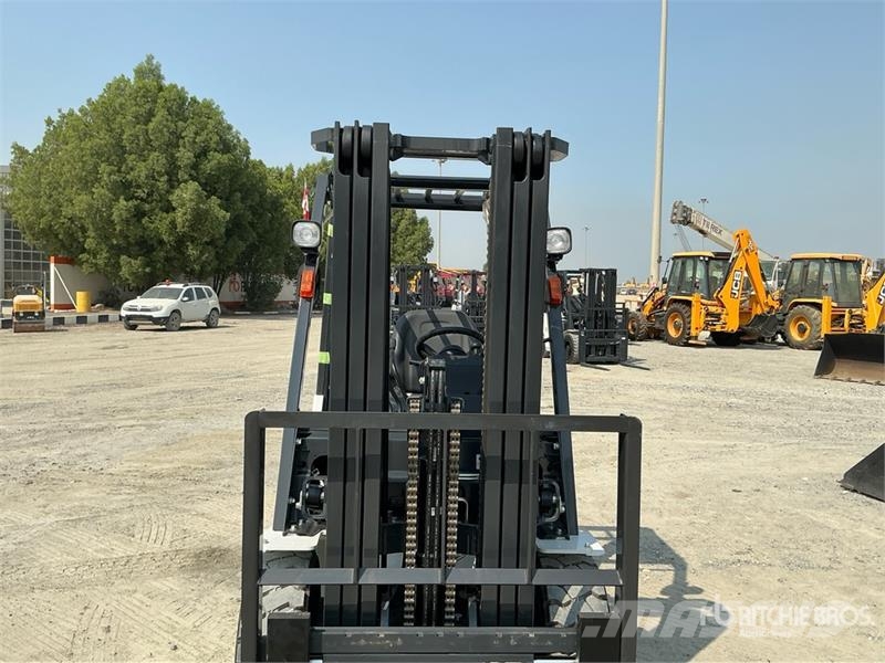 UniCarriers YG1F2A30U 3 ton Forklift (Unused) Інше