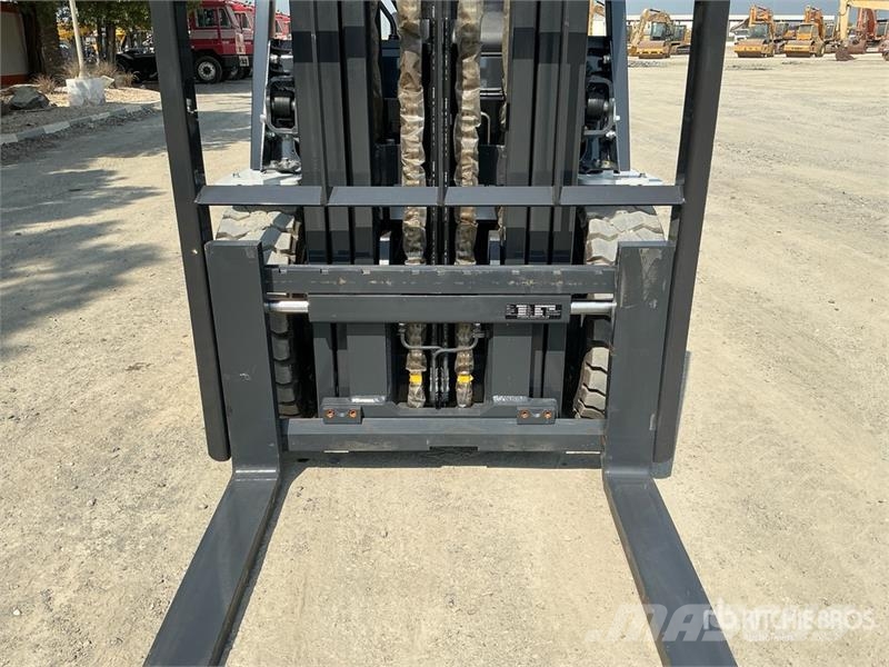 UniCarriers YG1F2A30U 3 Ton Diesel Forklift (Unused) Gaffeltrucker - Annet