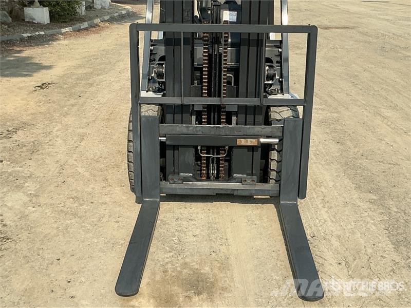 UniCarriers YG1F2A30U 3 ton Forklift (Unused) Інше