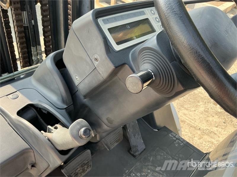 UniCarriers YG1F2A30U 3 ton Forklift (Unused) Інше