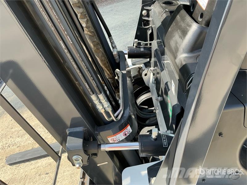 UniCarriers YG1F2A30U 3 Ton Diesel Forklift (Unused) Gaffeltrucker - Annet