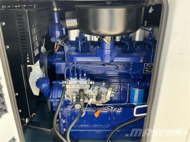  Unikai UK90E 90 kVA Skid-Mounted Generator Set (Un مولدات ديزل