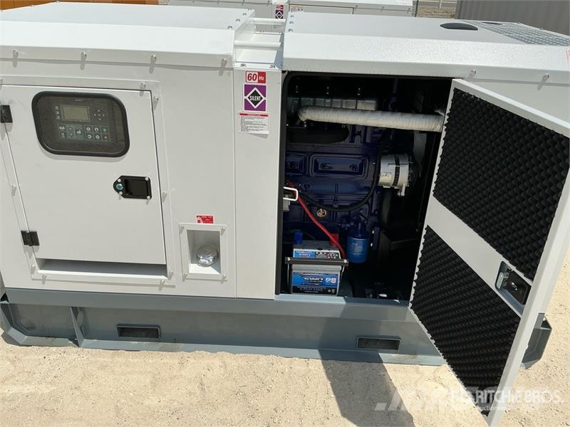  Unikai UK90E 90 kVA Skid-Mounted Generator Set (Un مولدات ديزل