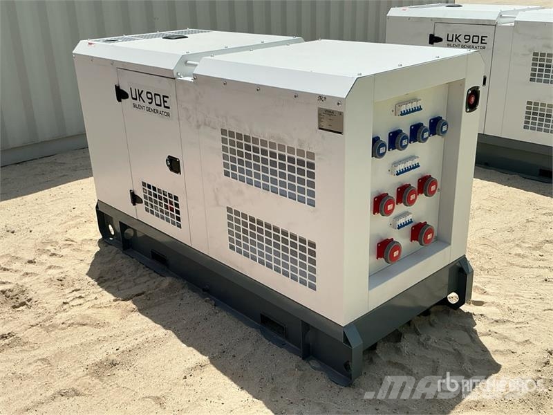  Unikai UK90E 90 kVA Skid-Mounted Generator Set (Un مولدات ديزل