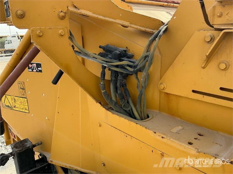 Vermeer BC2100XL Tow-Behind Wood Chipper Fa aprítók