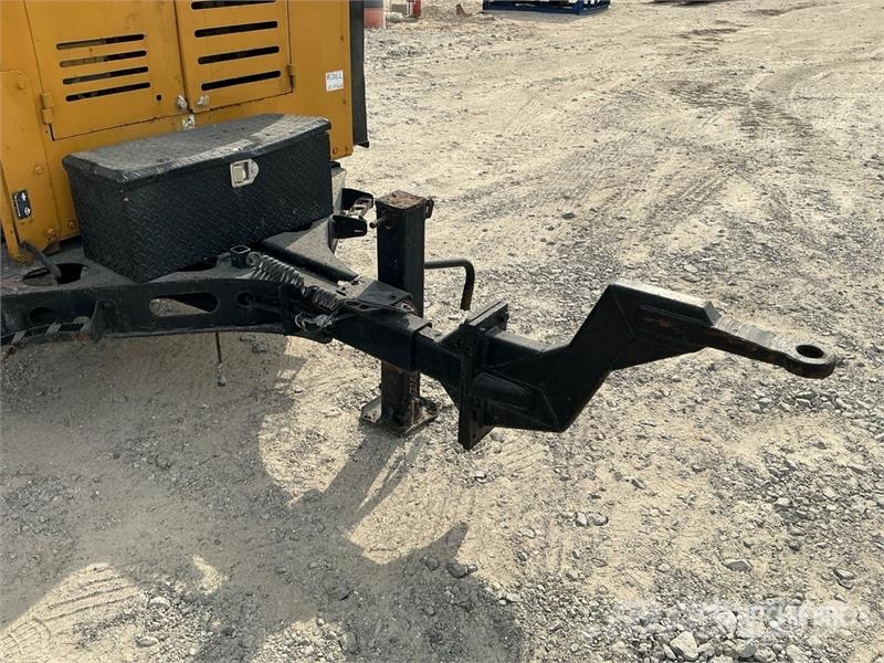 Vermeer BC2100XL Tow-Behind Wood Chipper Fa aprítók
