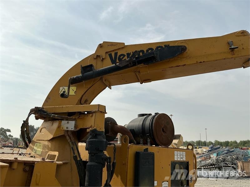 Vermeer BC2100XL Tow-Behind Wood Chipper Fa aprítók