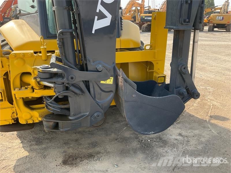 Volvo BL71 Baggerlader
