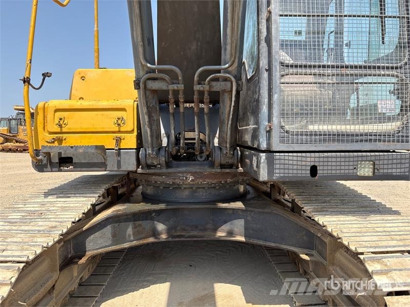 Volvo EC210D Tracked Excavator Kāpurķēžu ekskavatori