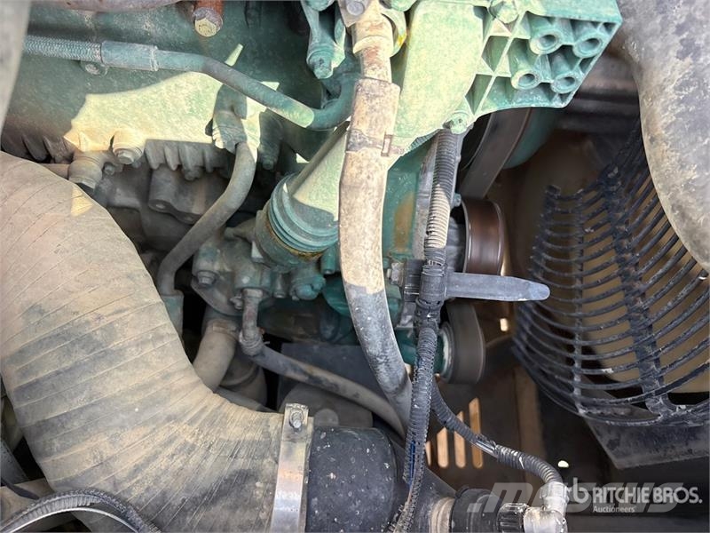 Volvo EC480DL Tracked Excavator Roomikekskavaatorid