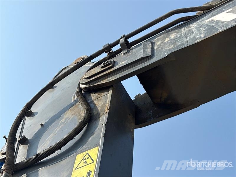 Volvo EC480DL Tracked Excavator Roomikekskavaatorid