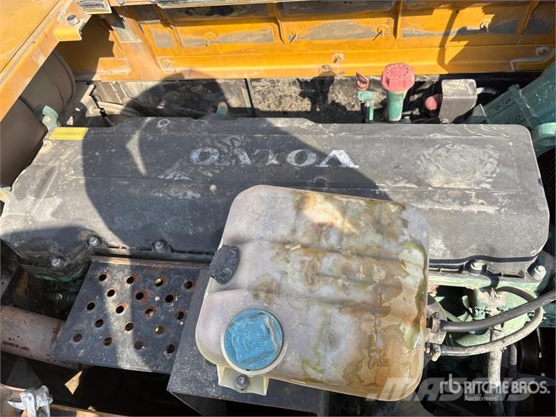 Volvo EC480DL Tracked Excavator Roomikekskavaatorid