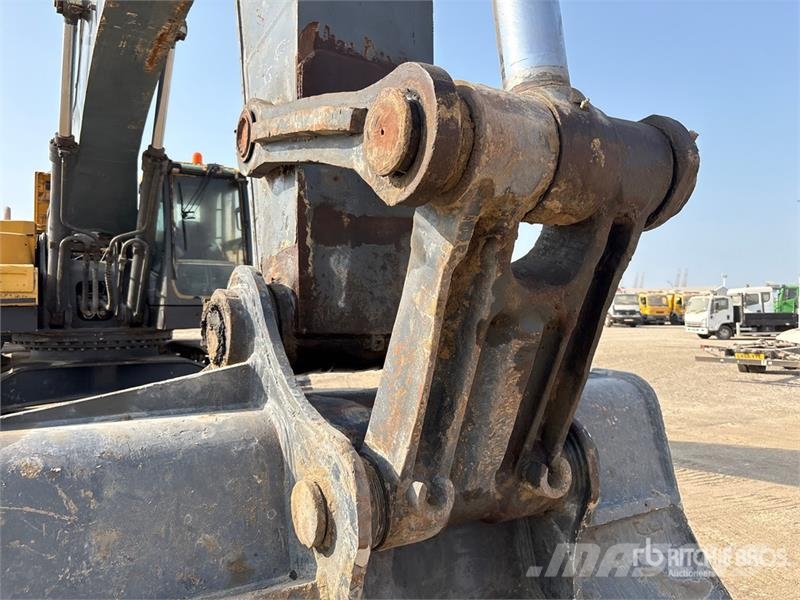 Volvo EC480DL Tracked Excavator Raupenbagger