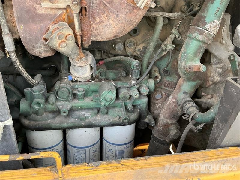 Volvo G970 Motor Grader Greiderid