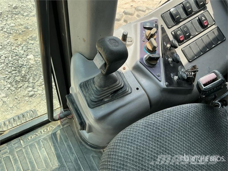 Volvo G970 Motor Grader Greiderid