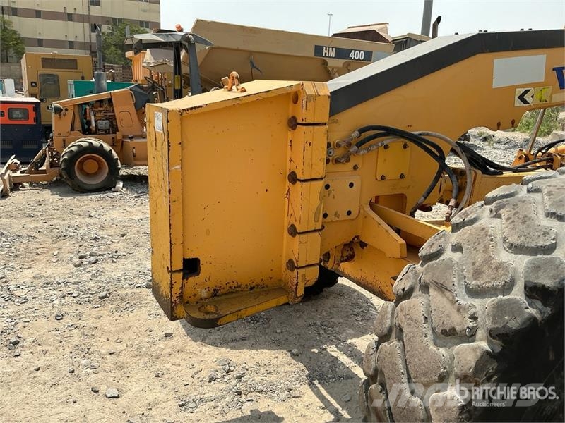 Volvo G970 Motor Grader Greiderid