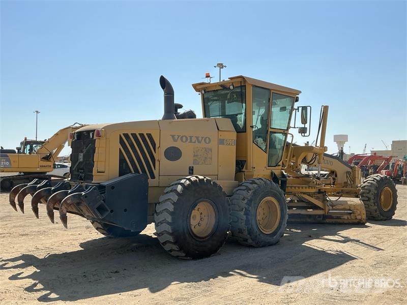Volvo G990 モーターグレーダー