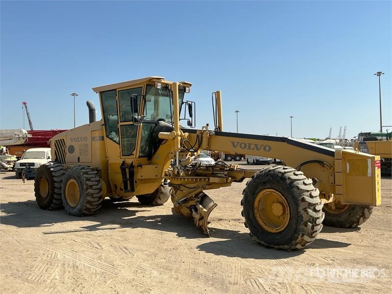 Volvo G990 モーターグレーダー