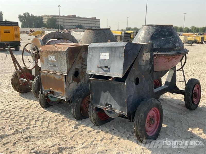 VPG Quantity of (3) Portable Concrete Mixer Beton keverők