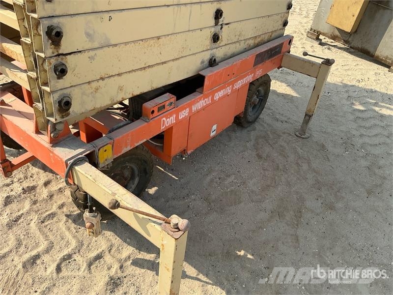 X Lift L1100 Electric Scissor Lift Käärtõstukid