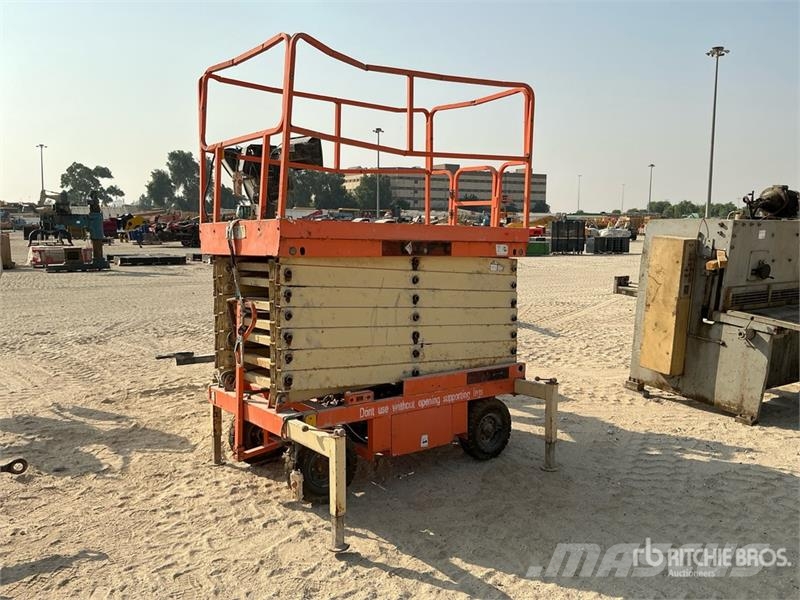 X Lift L1100 Electric Scissor Lift Käärtõstukid