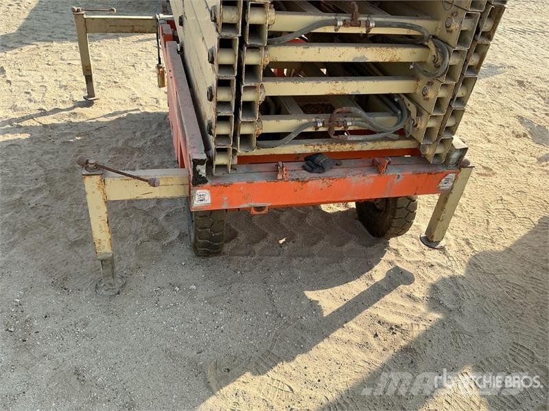X Lift L1100 Electric Scissor Lift Käärtõstukid