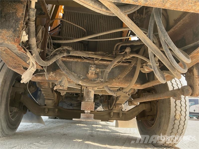 XCMG 6x4 Hydraulic Truck Crane Lánctalpas daruk