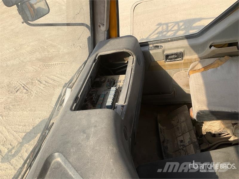 XCMG 6x4 Hydraulic Truck Crane Lánctalpas daruk