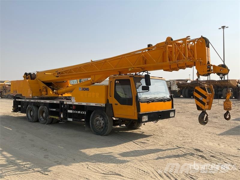 XCMG 6x4 Hydraulic Truck Crane Lánctalpas daruk