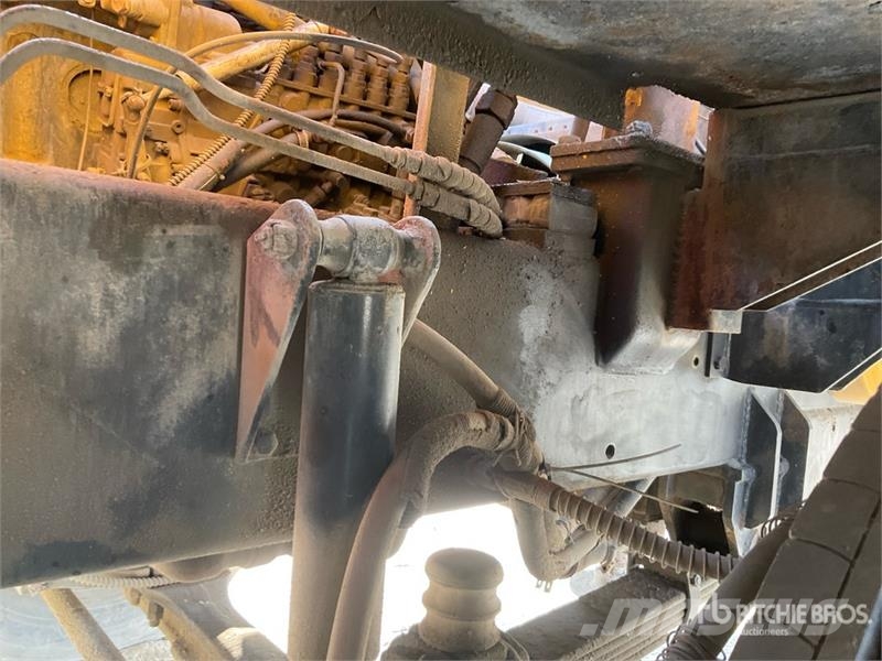 XCMG 6x4 Hydraulic Truck Crane Lánctalpas daruk