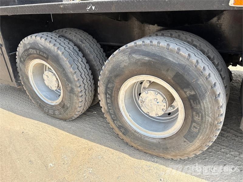 XCMG QY65K 65 ton 8x4x4 Hydraulic Truck Crane Roomikkraanad
