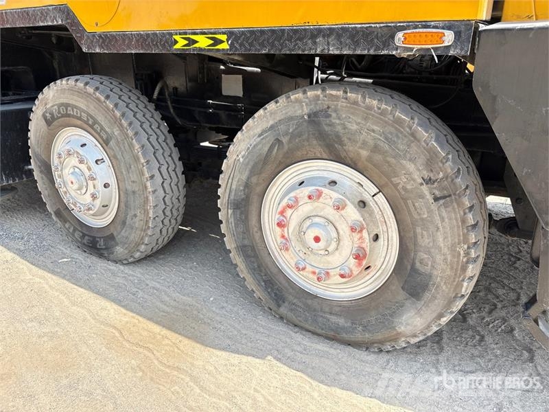 XCMG QY65K 65 ton 8x4x4 Hydraulic Truck Crane Roomikkraanad