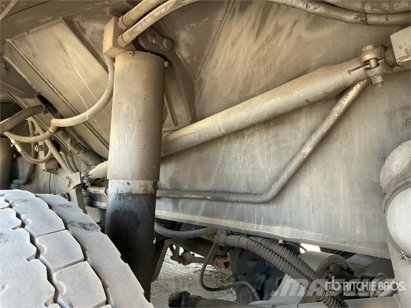XCMG XCA220 220 ton 12x6x8 All Terrain Crane Żurawie szosowo-terenowe