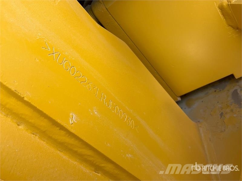 XCMG XS223JE Smooth Drum Compactor مداحل أحادية الأسطوانة