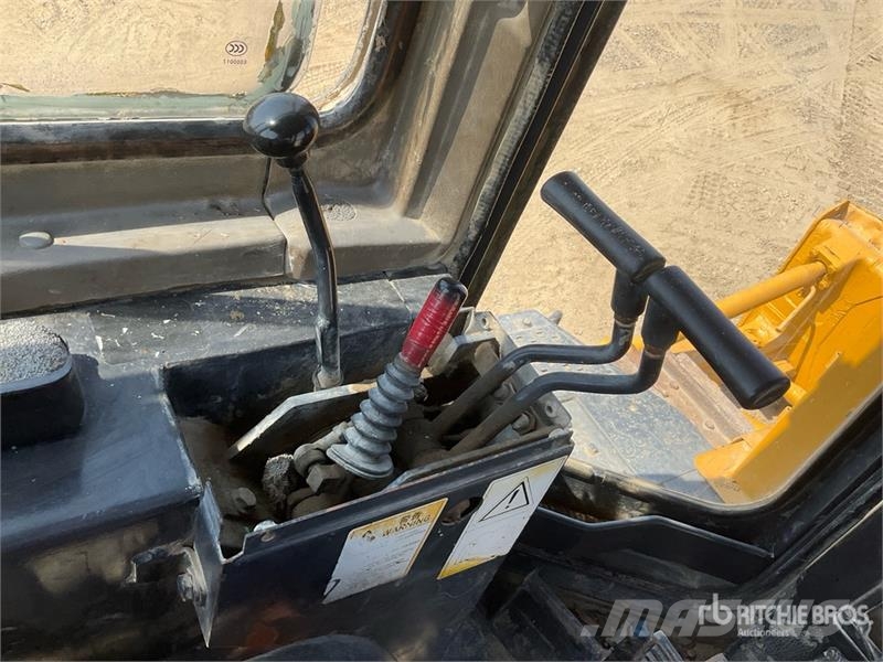 Zoomlion ZD220-30 Crawler Dozer بلدوزرات مجنزرة