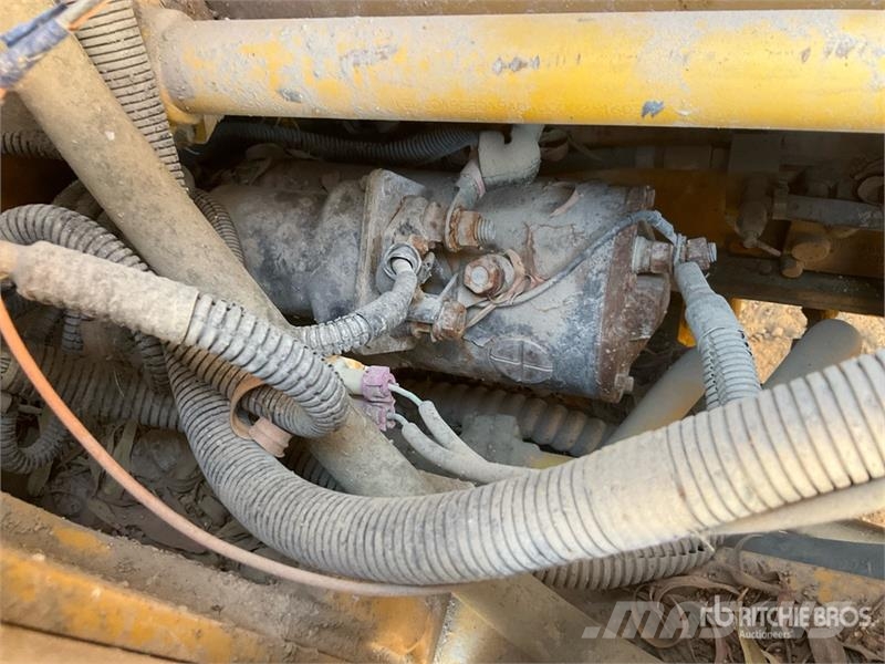 Zoomlion ZD220-30 Crawler Dozer بلدوزرات مجنزرة