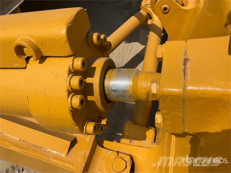 Zoomlion ZD220-30 Crawler Dozer بلدوزرات مجنزرة