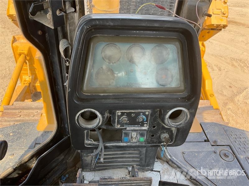 Zoomlion ZD220-30 Crawler Dozer بلدوزرات مجنزرة