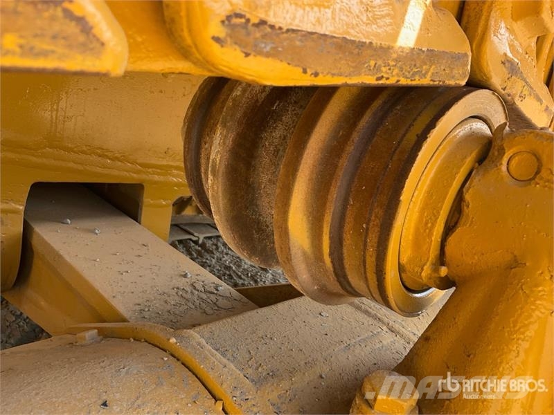 Zoomlion ZD220-30 Crawler Dozer بلدوزرات مجنزرة