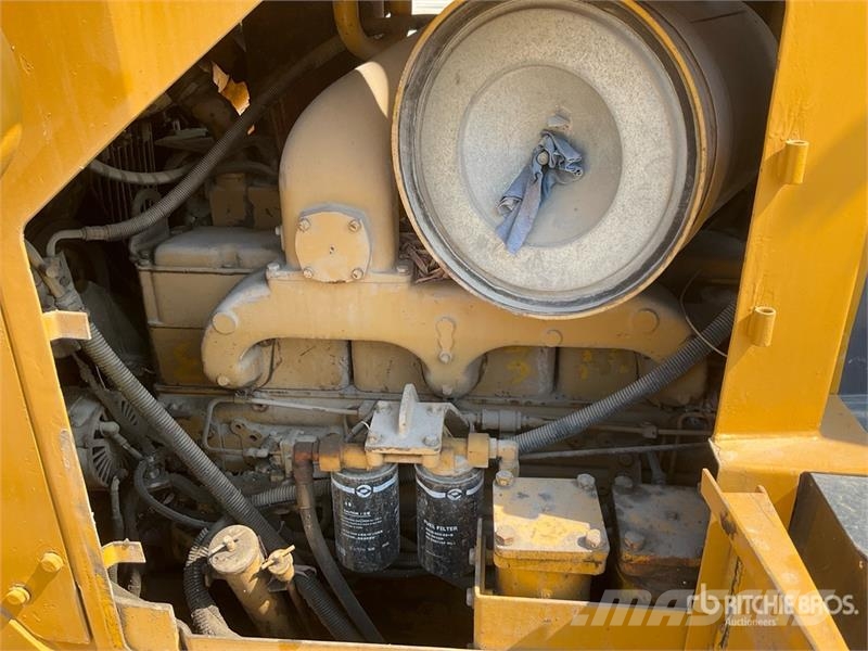 Zoomlion ZD220-30 Crawler Dozer بلدوزرات مجنزرة