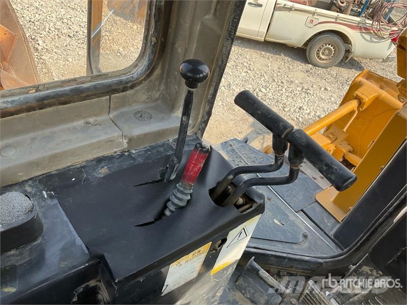 Zoomlion ZD220-30 Crawler Dozer Pásové dozéry