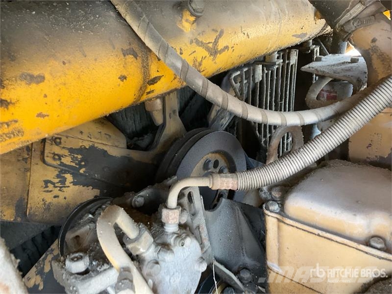 Zoomlion ZD220-30 Crawler Dozer بلدوزرات مجنزرة