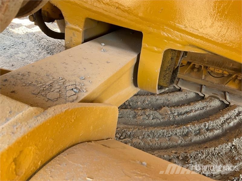 Zoomlion ZD220-30 Crawler Dozer بلدوزرات مجنزرة