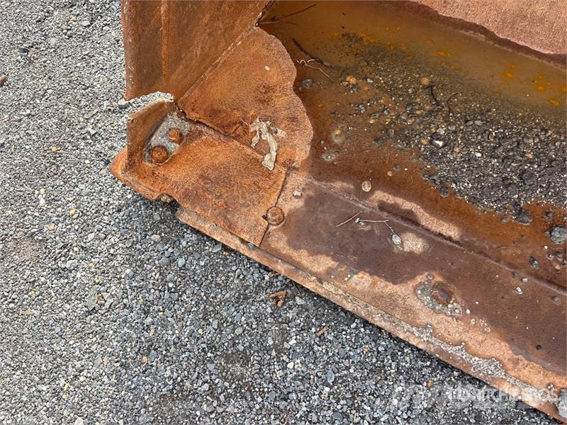 108 in General Purpose Wheel Loader Bucket Kašike / Korpe