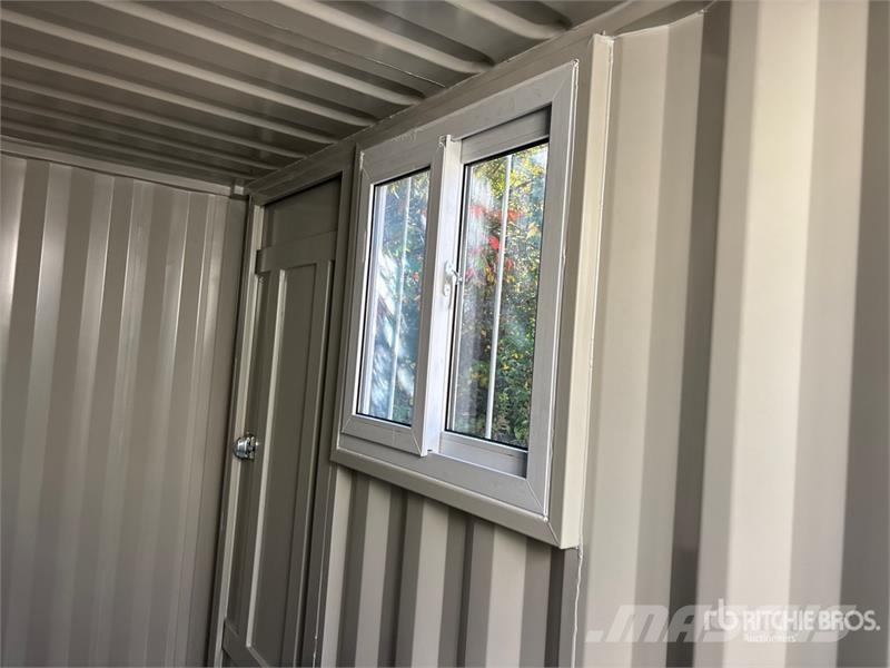 11 Ft Storage Container (Unused) Lagercontainere