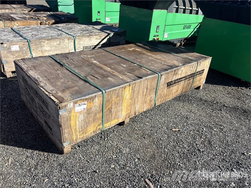 12 ft x 20 ft Livestock Shelter Drugi strojevi za stoku i dodatna oprema