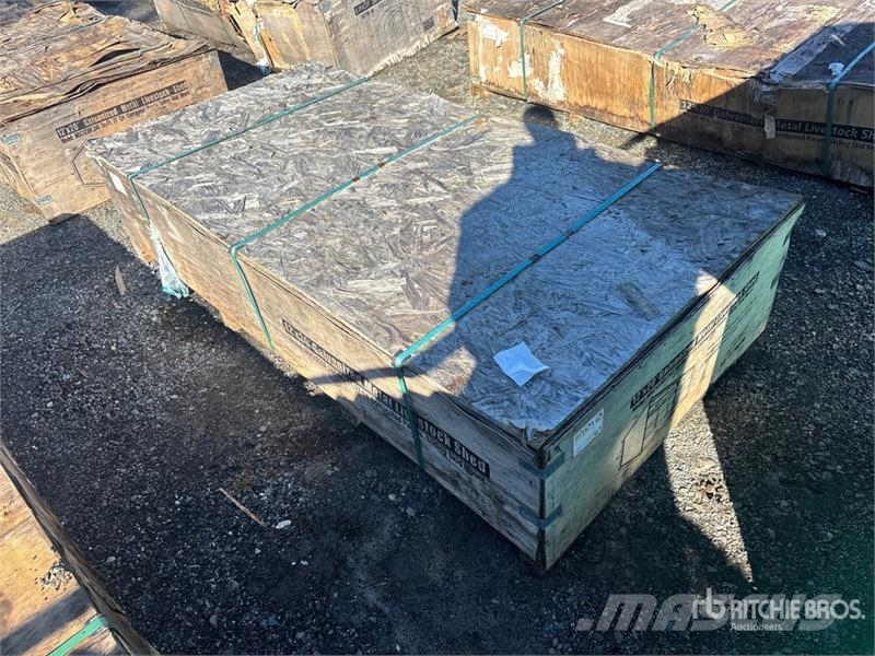 12 ft x 20 ft Livestock Shelter Drugi strojevi za stoku i dodatna oprema