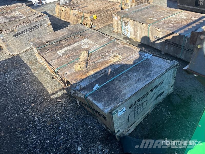 12 ft x 20 ft Livestock Shelter Drugi strojevi za stoku i dodatna oprema