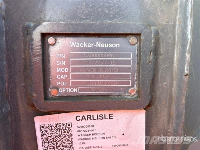  12 in Digging Excavator Bucket Baldes