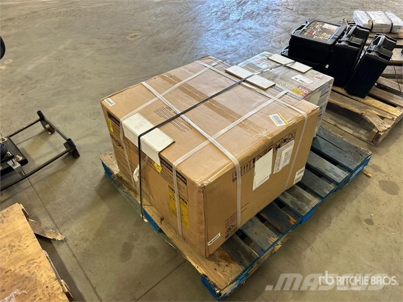  12000 BTU Whirlpool & 6000 TCL Air Conditioner Equipamento de aquecimento e descongelamento